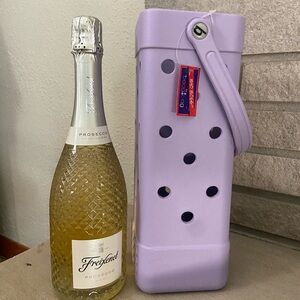 Lilac Bogg bag wine tote